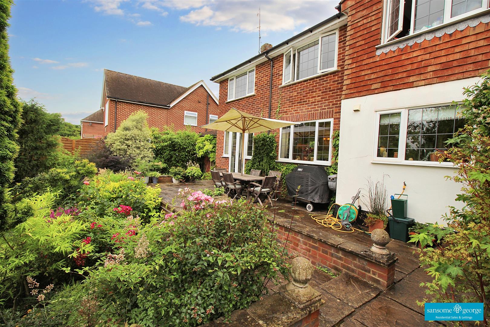 Fairway Avenue, Tilehurst, Reading